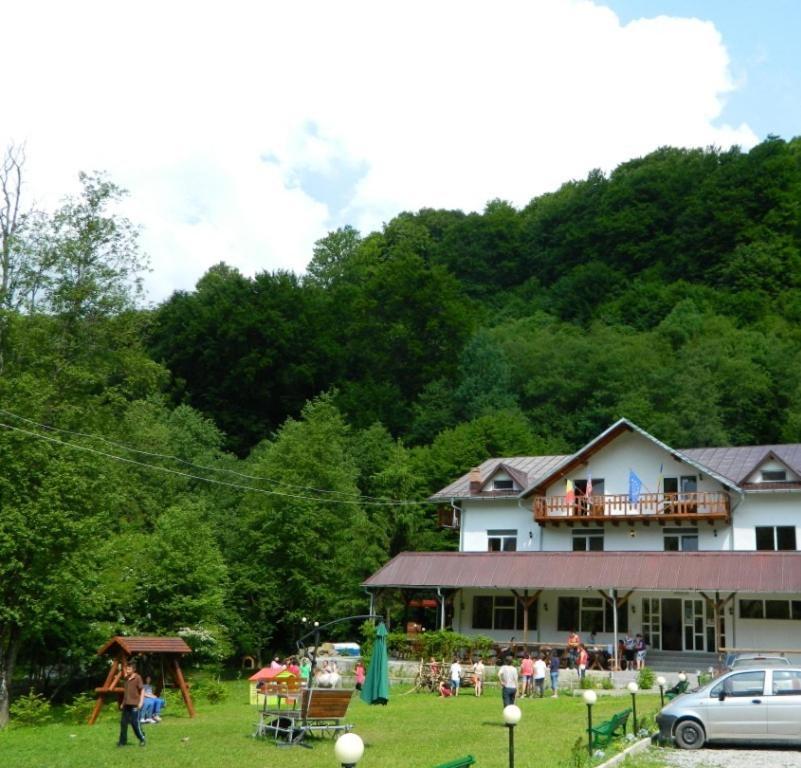 Pensiunea Valea Negrasului Trăisteni 外观 照片